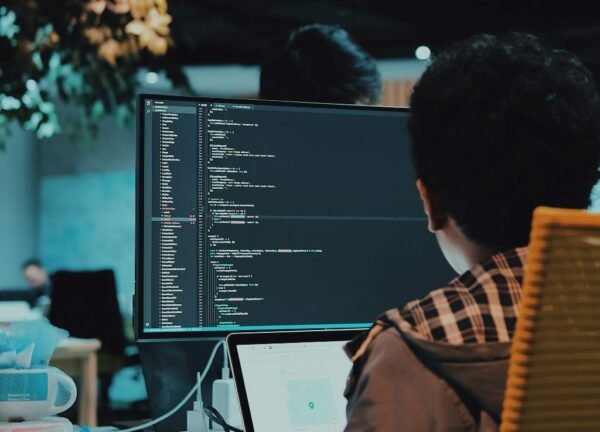 How Long Does it Take to Learn to Code? - Things to Know Before Starting